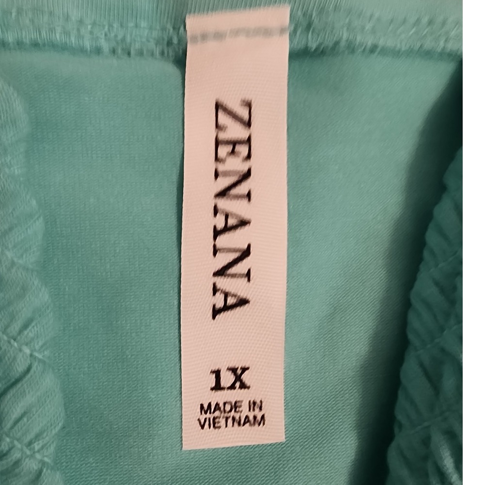 ZENANA Teal Blue Smocked Crop Cami Top‎ Women's 1X - Picture 3 of 3